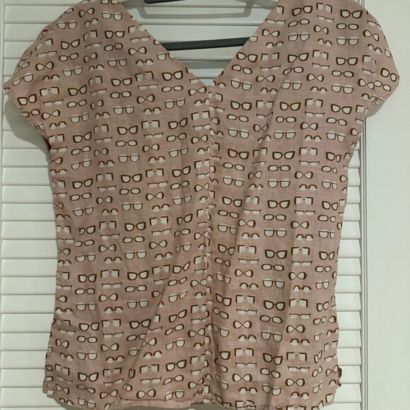 Boden Pink Eyeglasses Print V-Neck Linen Blouse – Size US 6 / UK 10 - Picture 2 of 3